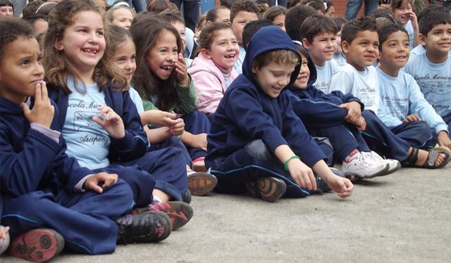 Em outubro, cinco mil estudantes de escolas municipais de Curitiba conhecerão o projeto O Mundo Mágico de Catarina - Uma Viagem Encantada pela Imaginação.
Foto:Divulgação