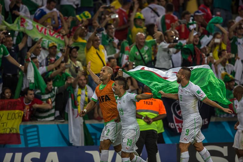 Torcida da Argélia foi o ponto alto no último jogo da Copa em