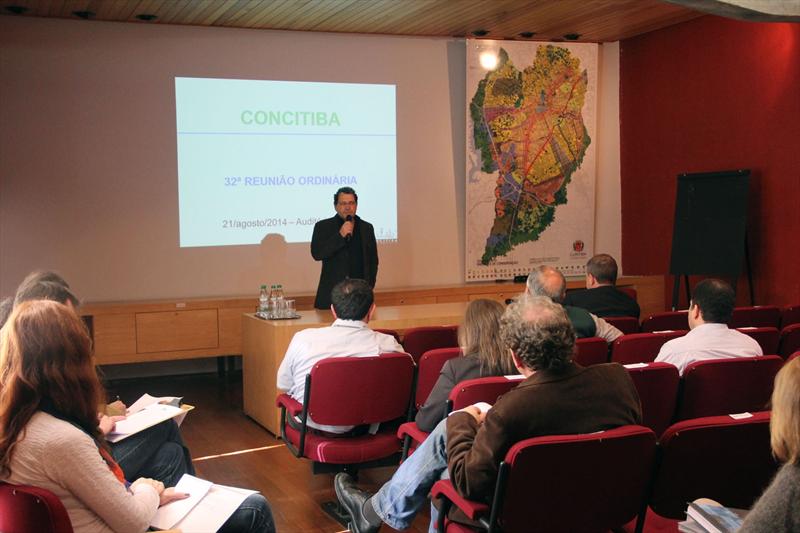 O Conselho da Cidade de Curitiba (Concitiba) está estudando propostas que serão apresentadas para a revisão do Plano Diretor do Município.
Curitiba, 21/08/2014 - 
Foto: Lucilia Guimarães