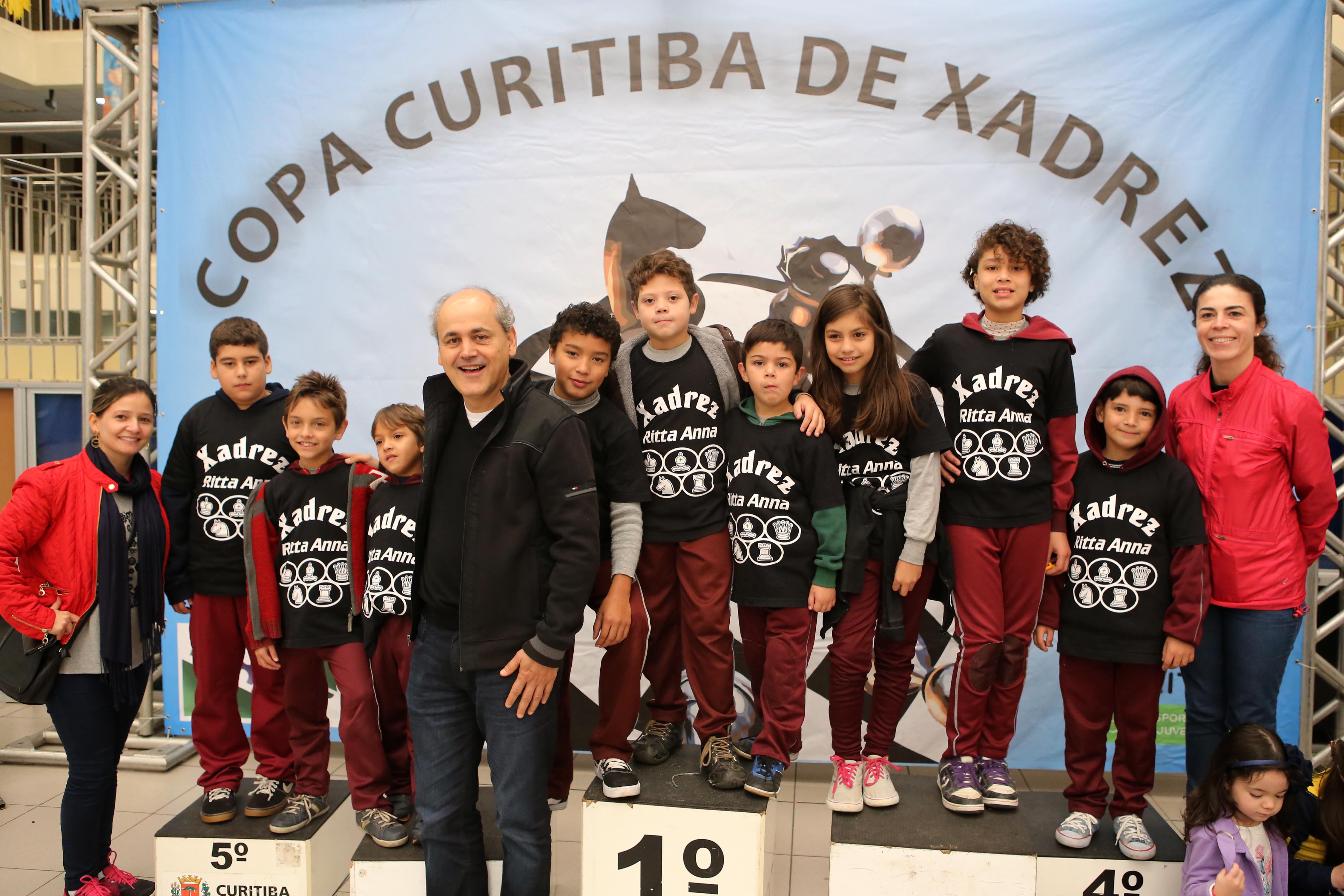 Xadrez nas escolas leva 700 estudantes da rede municipal para a Copa  Curitiba - Prefeitura de Curitiba