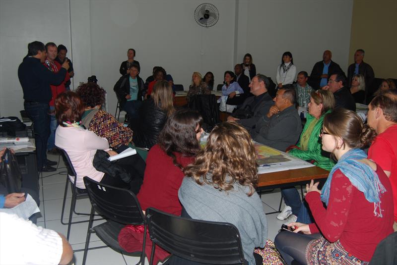 Oficinas regionais reuniram 320 pessoas para debater a Lei de Zoneamento Uso e Ocupação do Solo.
Foto: Felipe Sloboda/IPPUC