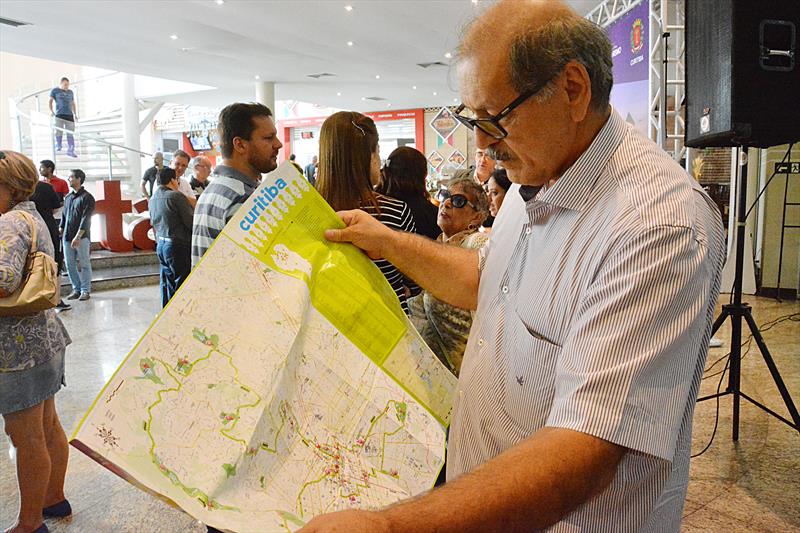 Lançamento na área de eventos do Mercado Municipal do novo mapa turístico da cidade.
Curitiba,11/02/2017
Foto: Levy Ferreira/ SMCS