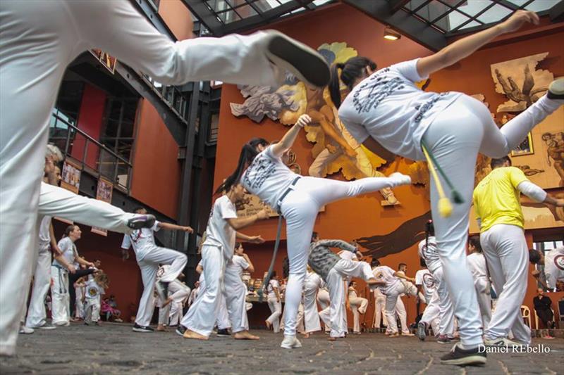 CAPOEIRANEWS: 5º ENCONTRO DE CAPOEIRA SABER FEMININO, CURITIBA - PR