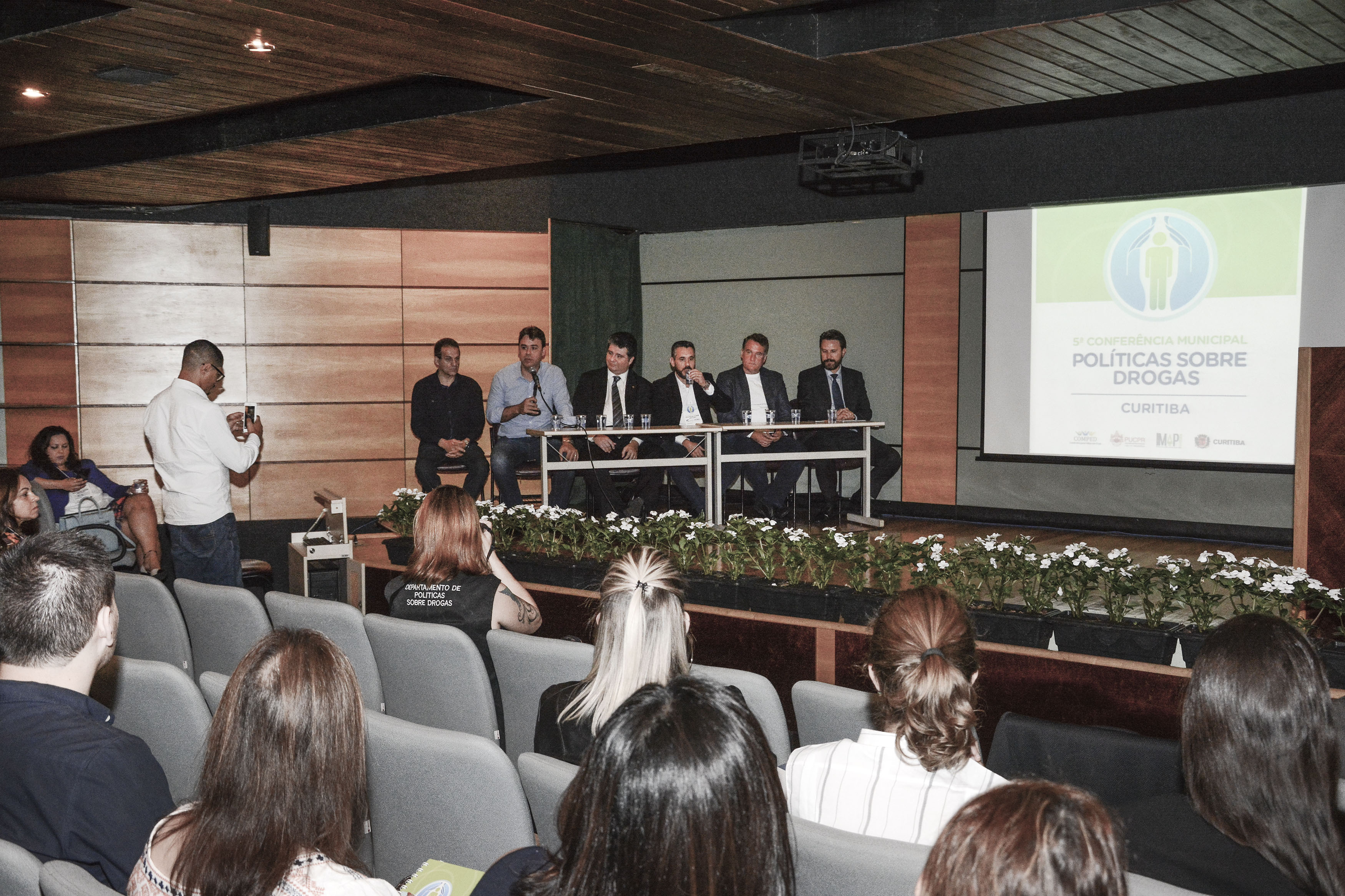 Bola Cheia é goleada contra as drogas - Prefeitura de Curitiba