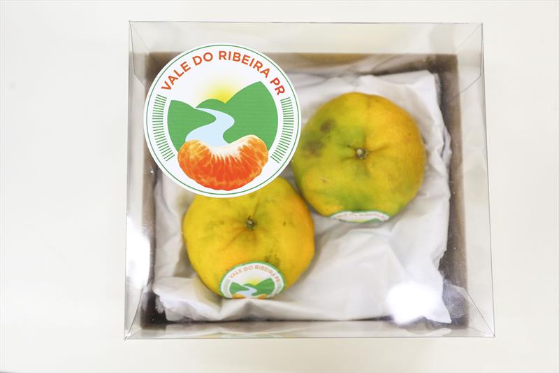 O lançamento do selo Ponkan do Vale do Ribeira também marca o início da comercialização da safra 2018 da fruta. - Curitiba, 19/04/2018 - Foto: Daniel Castellano / SMCS