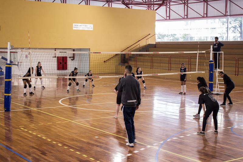 O Centro de Esporte e Lazer (CEL) Dirceu Graeser, que fica na Praça Oswaldo Cruz, tem 50 vagas para matrículas nas modalidades de natação, ginástica, ginástica para idosos, musculação, alongamento, dança circular, corrida, polo aquático e xadrez.
Curitiba, 06/08/2018
Foto:Gabriel Herdina/SMCS