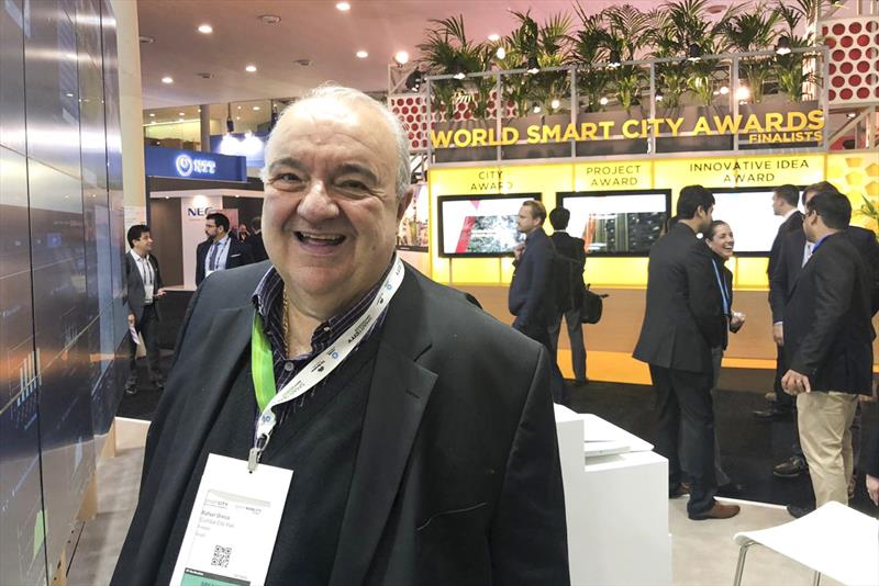 Smart City Expo World Congress Barcelona 2018.
Na imagem, prefeito Rafael Greca visitou, no primeiro dia do Smart City Expo World Congress, os estandes que tem 840 expositores.
Barcelona, 13/11/2018
Foto:Divulgação
