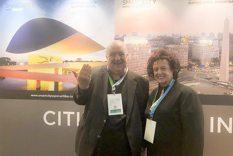 Smart City Expo World Congress Barcelona 2018.
Na imagem, prefeito Rafael Greca e a primeira-dama Margarita Sansone.
Barcelona, 13/11/2018
Foto:Divulgação