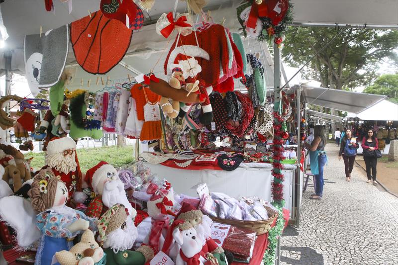 Feira de Natal na Praça Santos Andrade.
Curitiba, 26/11/2018
Foto:Cesar Brustolin/SMCS