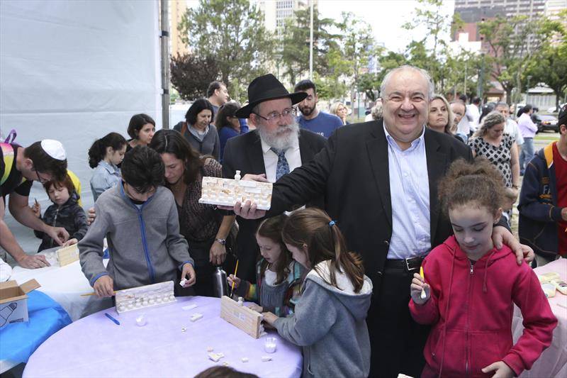 Prefeito de Rio das Ostras – Menorah Brasil – notícias sobre o mundo judaico