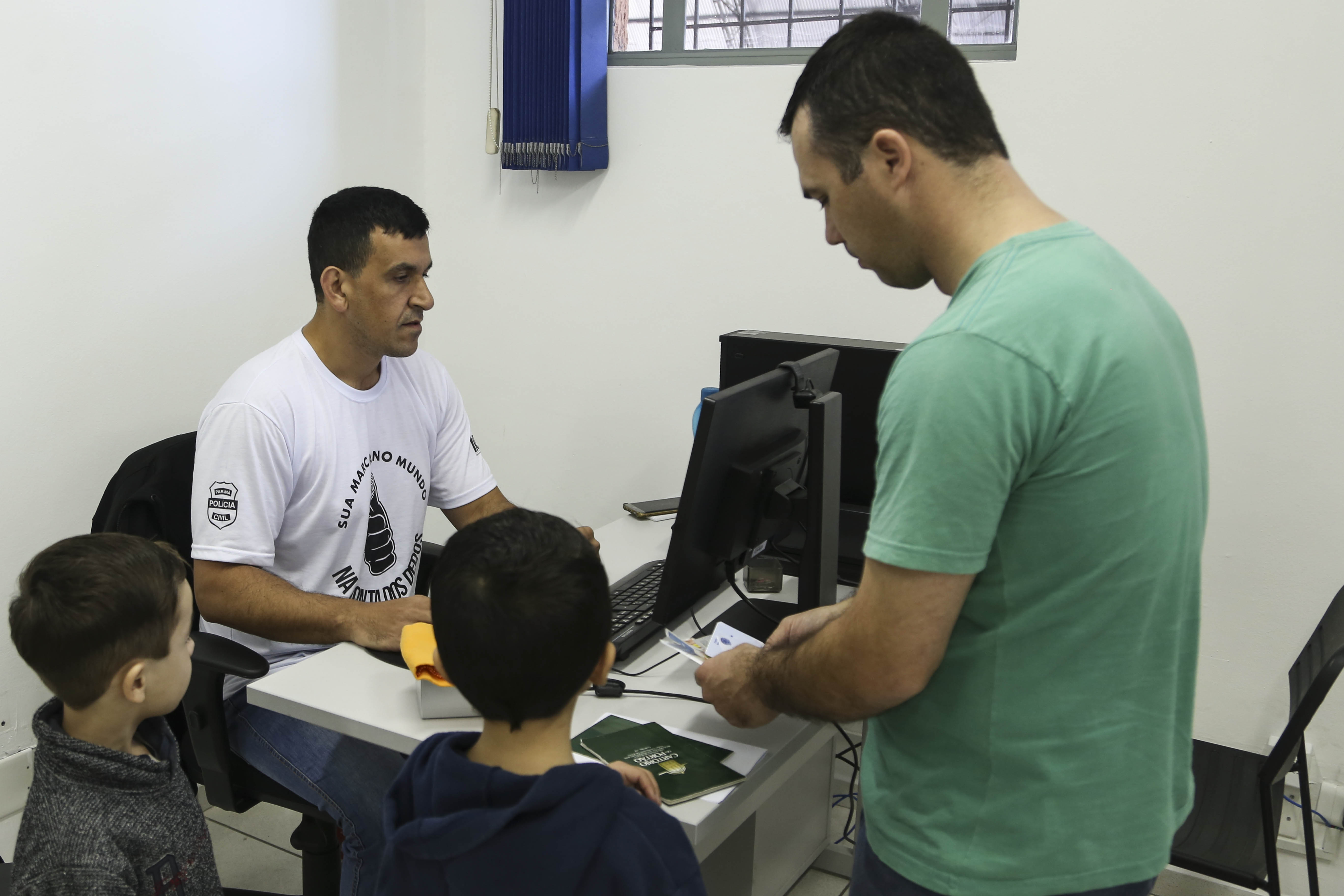 Paraná começa a emitir nova identidade até o final deste mês – O Presente