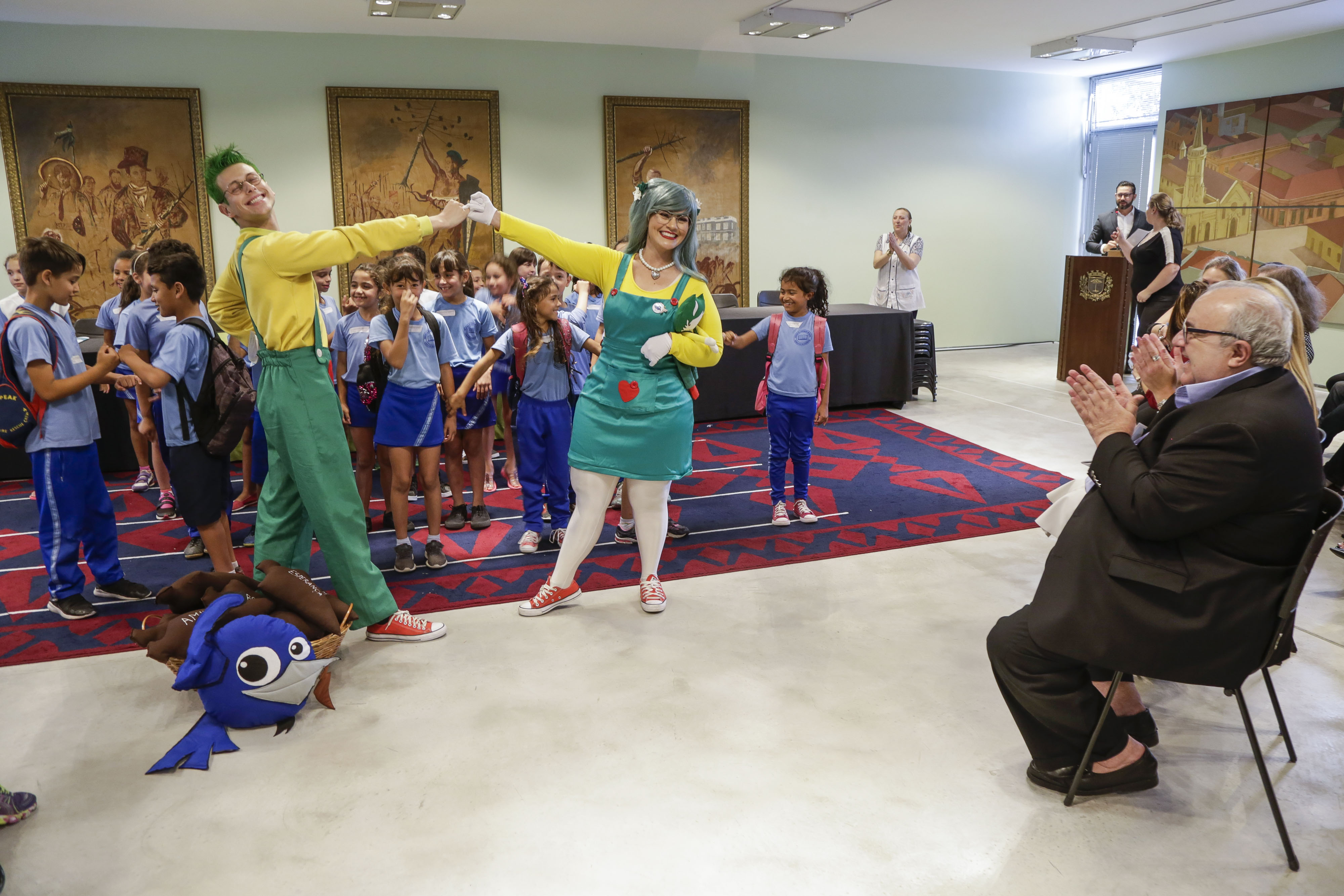 Prefeitura realiza roda de conversa de combate ao bullying em escola  municipal