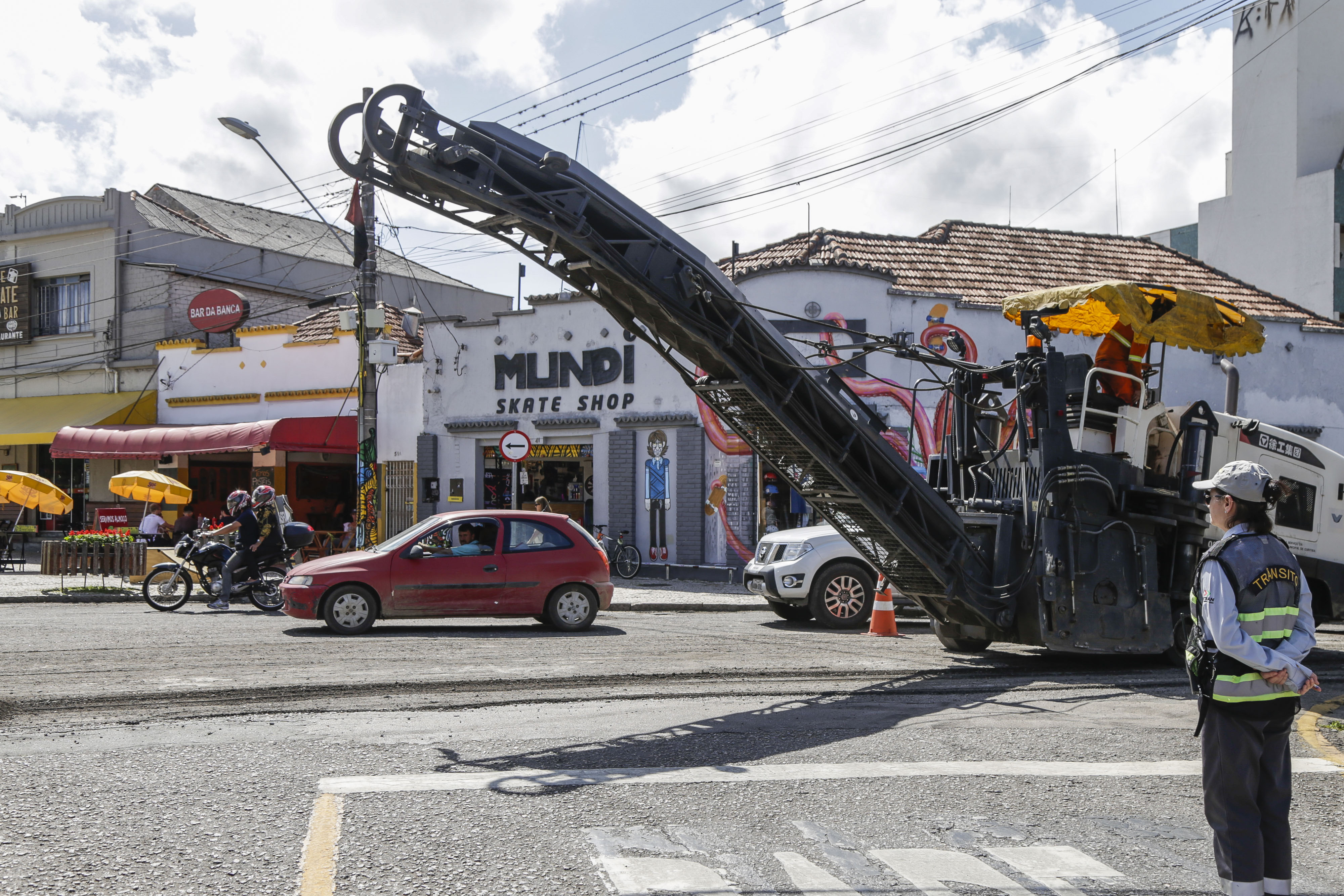 Bar Yabaiya se localiza na Rua Trajano Reis em Curitiba..gastando