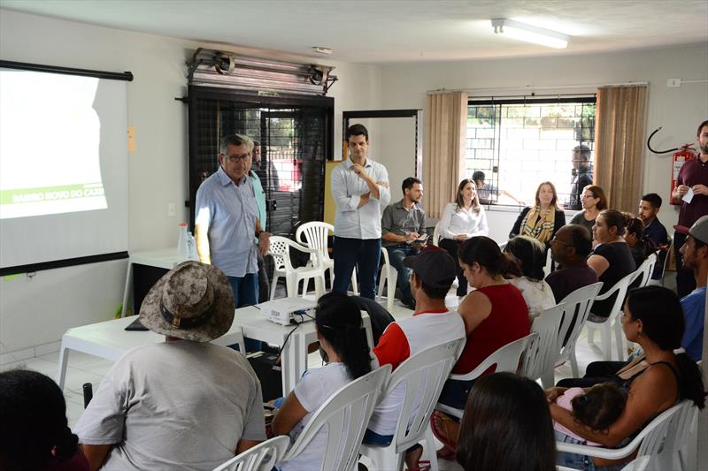 Prefeito em exercício, Eduardo Pimentel, participa de apresentação sobre o Projeto Bairro Novo do Caximba. Curitiba, 25/04/2019.
Foto: Levy Ferreira/SMCS

