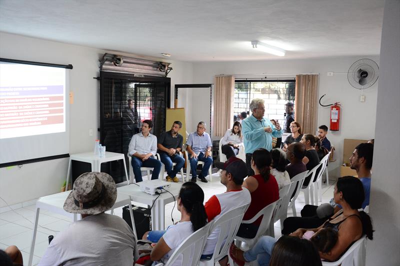 Prefeito em exercício, Eduardo Pimentel, participa de apresentação sobre o Projeto Bairro Novo do Caximba.
Curitiba, 25/04/2019.
Foto: Levy Ferreira/SMCS

