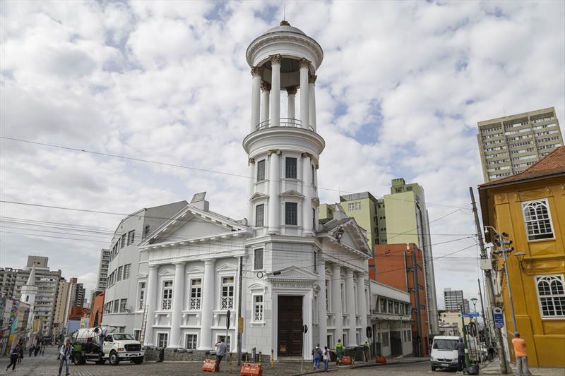 Pintura da Igreja Presbiteriana, no Centro Histórico, que faz parte do programa Rosto da Cidade. Curitiba, 03/07/2019. Foto: Pedro Ribas/SMCS