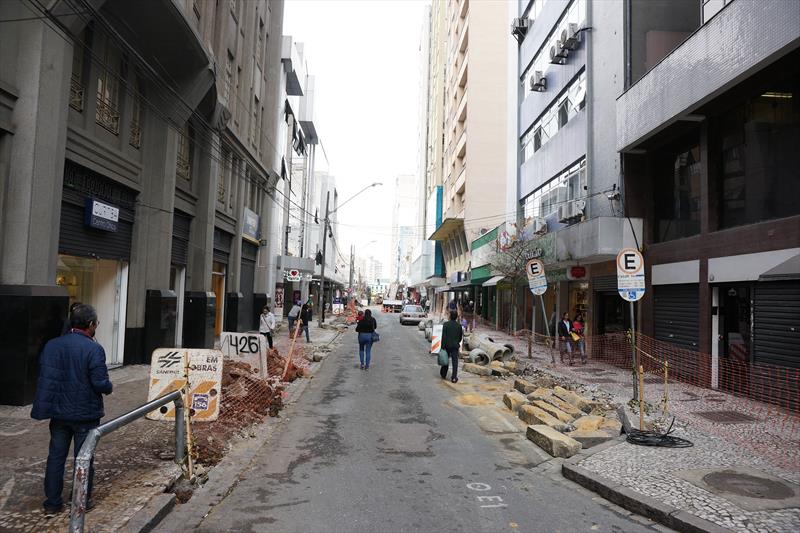 Revitalização da Rua Voluntários da Pátria. Centro.
Curitiba, 19/07/2019.
Foto: Valdecir Galor/SMCS