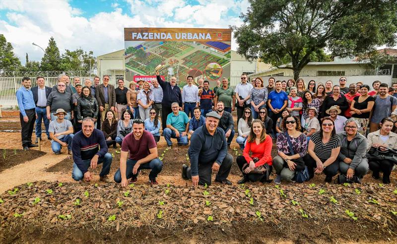 Dia de Campo no Espaço da Futura Fazenda Urbana localizada na Av. Maurício Fruet ao lado do Mercado Regional do Cajuru - Curitiba, 29/07/2019 - Foto: Daniel Castellano / SMCS