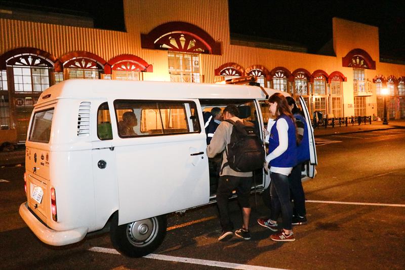 Na noite fria 495 pessoas em situa o de rua buscam abrigos da