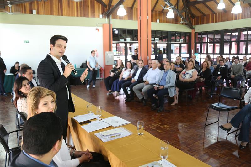 Adesão as cidades Educadoras, no salão de Atos do Barigui.
Curitiba,09/10/2019
Foto: Luiz costa /SMCS