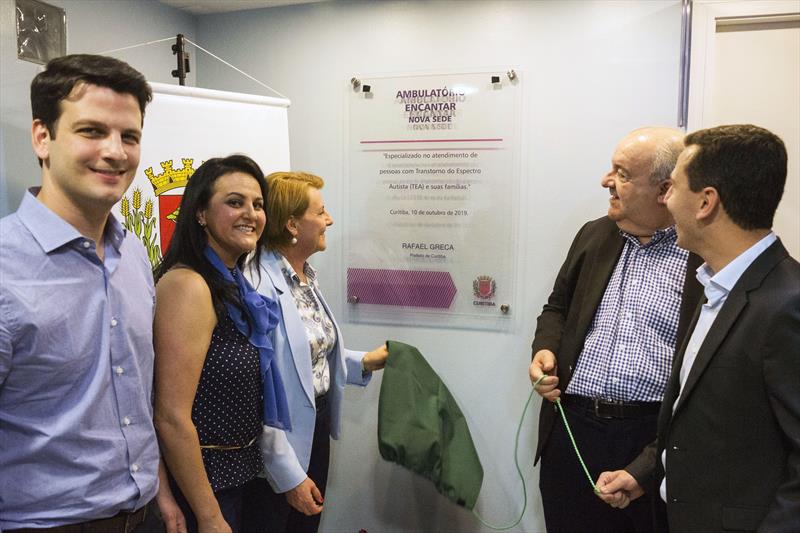 Prefeito Rafael Greca participa da inauguração da nova sede do Ambulatório Encantar.
Curitiba, 10/10/2019
Foto: Valdecir Galor/SMCS
