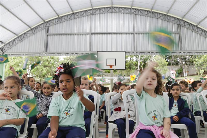 Inauguração da quadra coberta da Escola Municipal Sônia Maria Coimbra Kenski, em Santa Felicidade. Curitiba, 01/11/2019. Foto: Pedro Ribas/SMCS