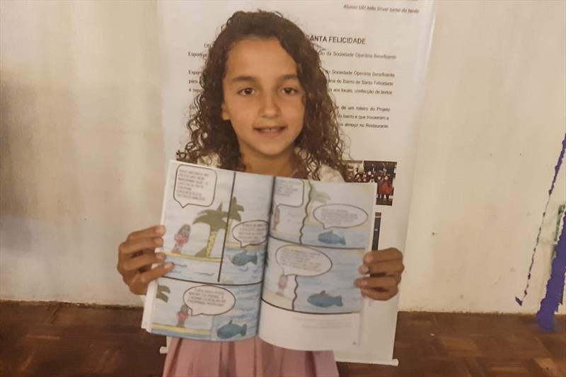 Curitibinhas lançam livro abordando a importância da preservação dos rios da cidade. - Na imagem, Lindsay Godinho Porto, 9 anos, aluna da Escola Municipal Vereador João Stival. Foto: Divulgação