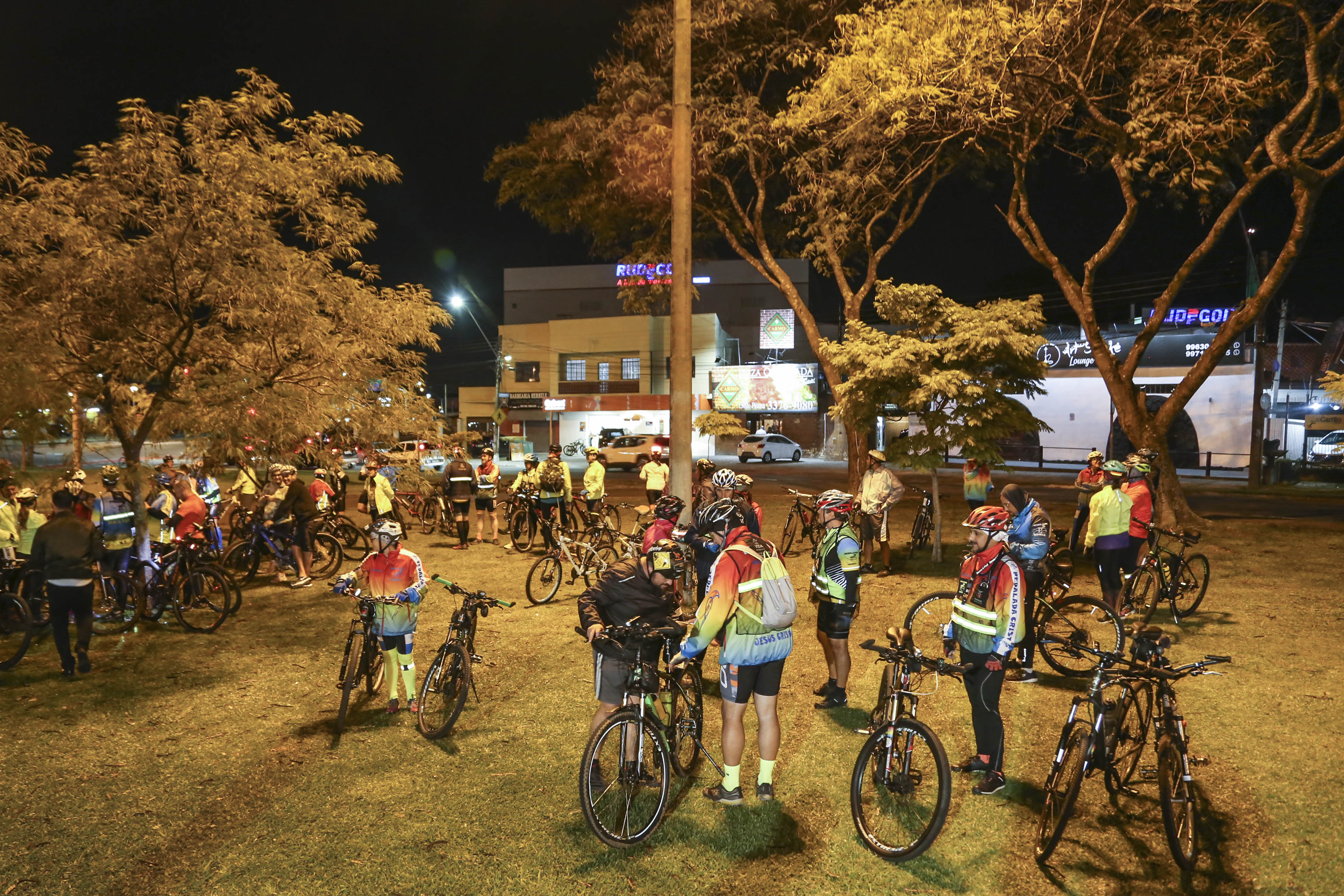 O que conhecer no Setor Histórico de Curitiba e ir de bicicleta?