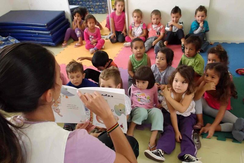 CEI implementa projeto de incentivo à amamentação infantil  Secretaria  Municipal de Educação - Secretaria Municipal de Educação