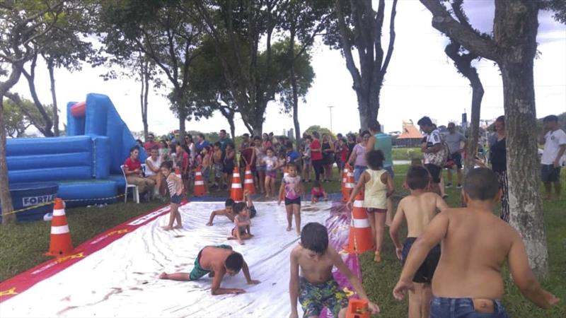 Brincadeiras gratuitas levam 8 mil crianças aos parques no fim de semana.
Foto: Divulgação