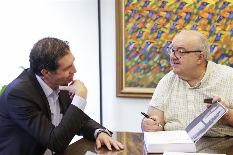 Prefeito Rafael Greca recebe o vice-presidente institucional da Multiplan, Vander Giordano. Curitiba, 21/02/2020. Foto: Pedro Ribas/SMCS