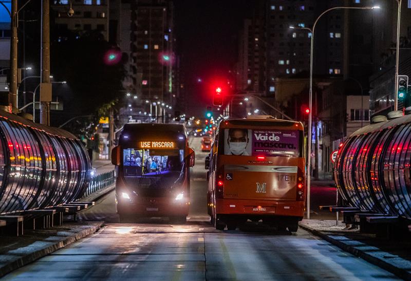Ônibus vão circular com 50% de ocupação a partir de segunda-feira. Foto: Daniel Castellano / SMCS