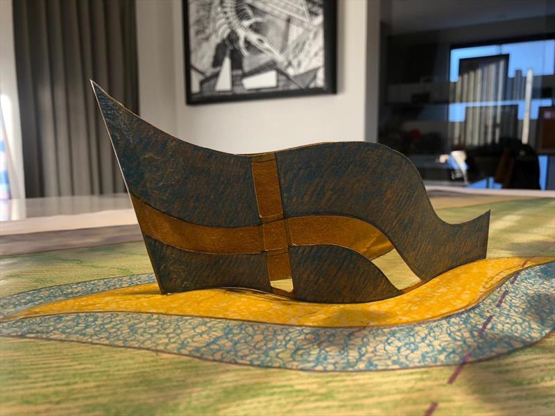 A Praça da Suécia contará com a escultura em aço de um barco viking formando a bandeira do país escandinavo. O desenho é do arquiteto Fernando Canalli, da Secretaria Municipal do Meio Ambiente (SMMA).
Foto: Divulgação
