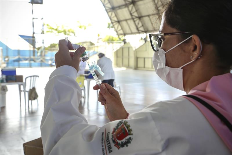 Saúde oferta doses remanescentes da vacina contra a gripe.
Foto: Luiz Costa/SMCS