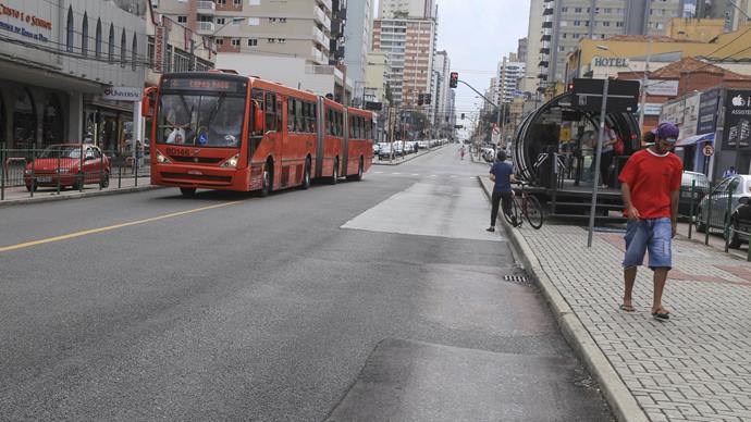 Acidentes no transporte de Curitiba têm queda de 25% desde 2016.
Foto: Valdecir Galor/SMCS