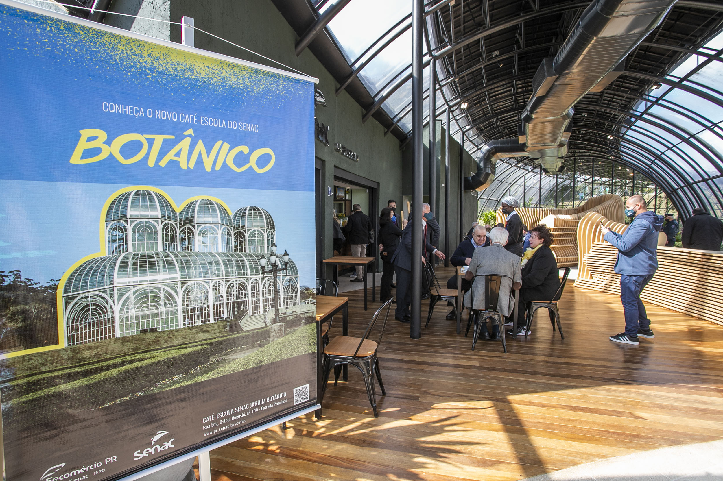 Café-escola do Senac é aberto no Jardim Botânico de Curitiba