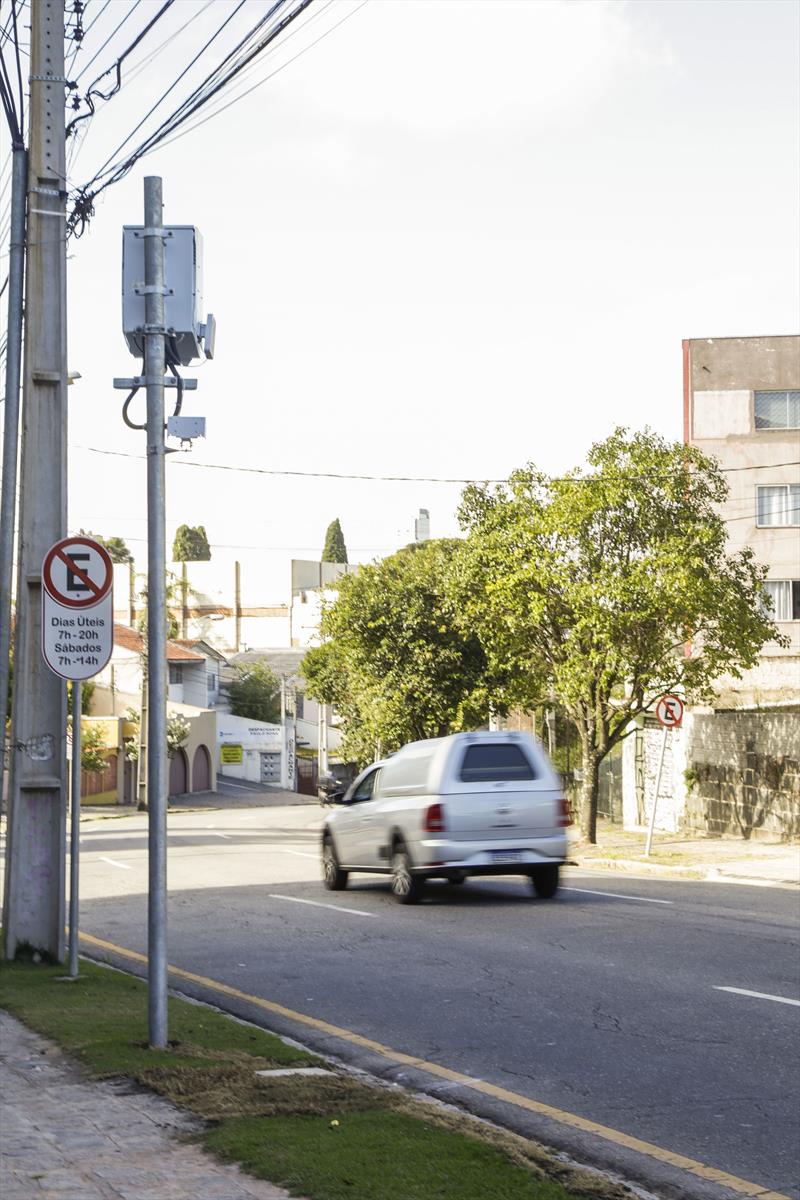Novos radares flagram veículos que tentam burlar leis de trânsito. Foto: Pedro Ribas/SMCS