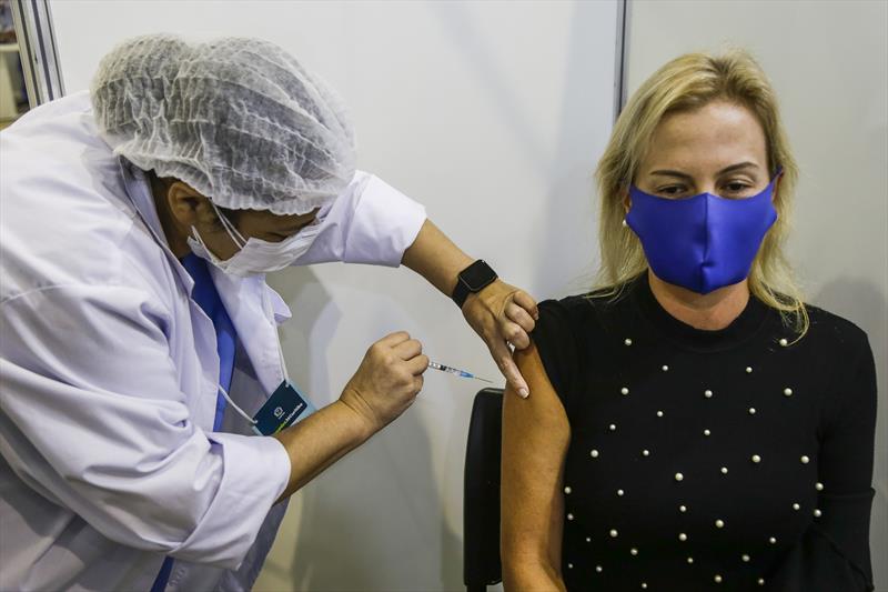 Professores de 40 anos e mais serão vacinados neste sábado. Foto: Pedro Ribas/SMCS