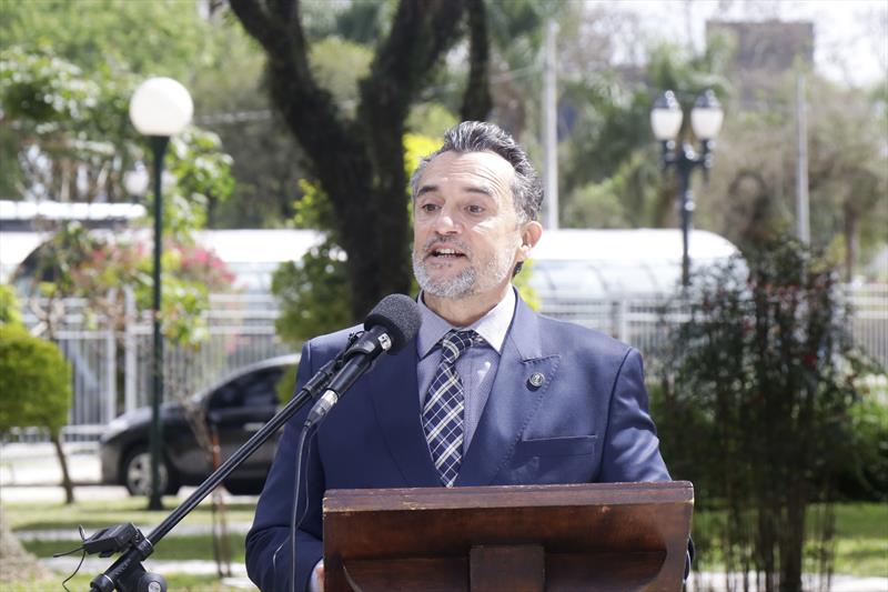 Tribunal de Justiça do Paraná completa 130 anos com praça renovada Prefeitura de Curitiba Tribunal de Justiça do Paraná completa 130 anos com praça renovada Prefeitura de Curitiba