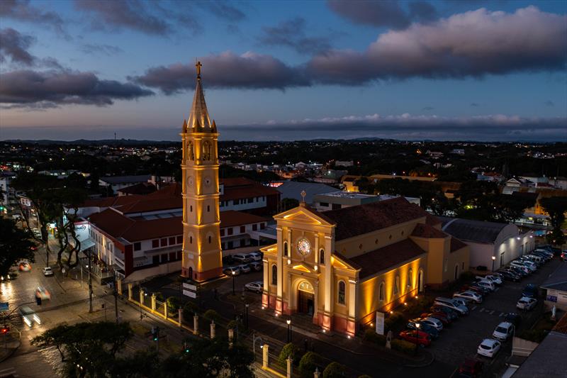 Nova iluminação cênica da Igreja de São José e Santa Felicidade - Curitiba, 08/12/2021 - Foto: Daniel Castellano / SMCS