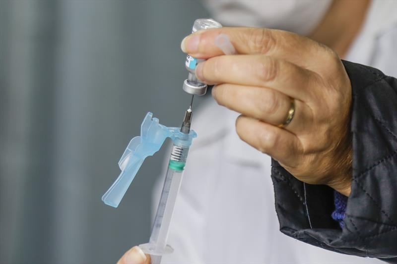 Saúde antecipa dose de reforço da vacina anticovid. Foto: Pedro Ribas/SMCS