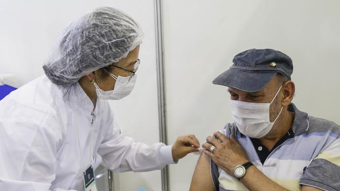 Começa nesta terça-feira a vacinação de caminhoneiros com 30 anos ou mais. Foto: Pedro Ribas/SMCS