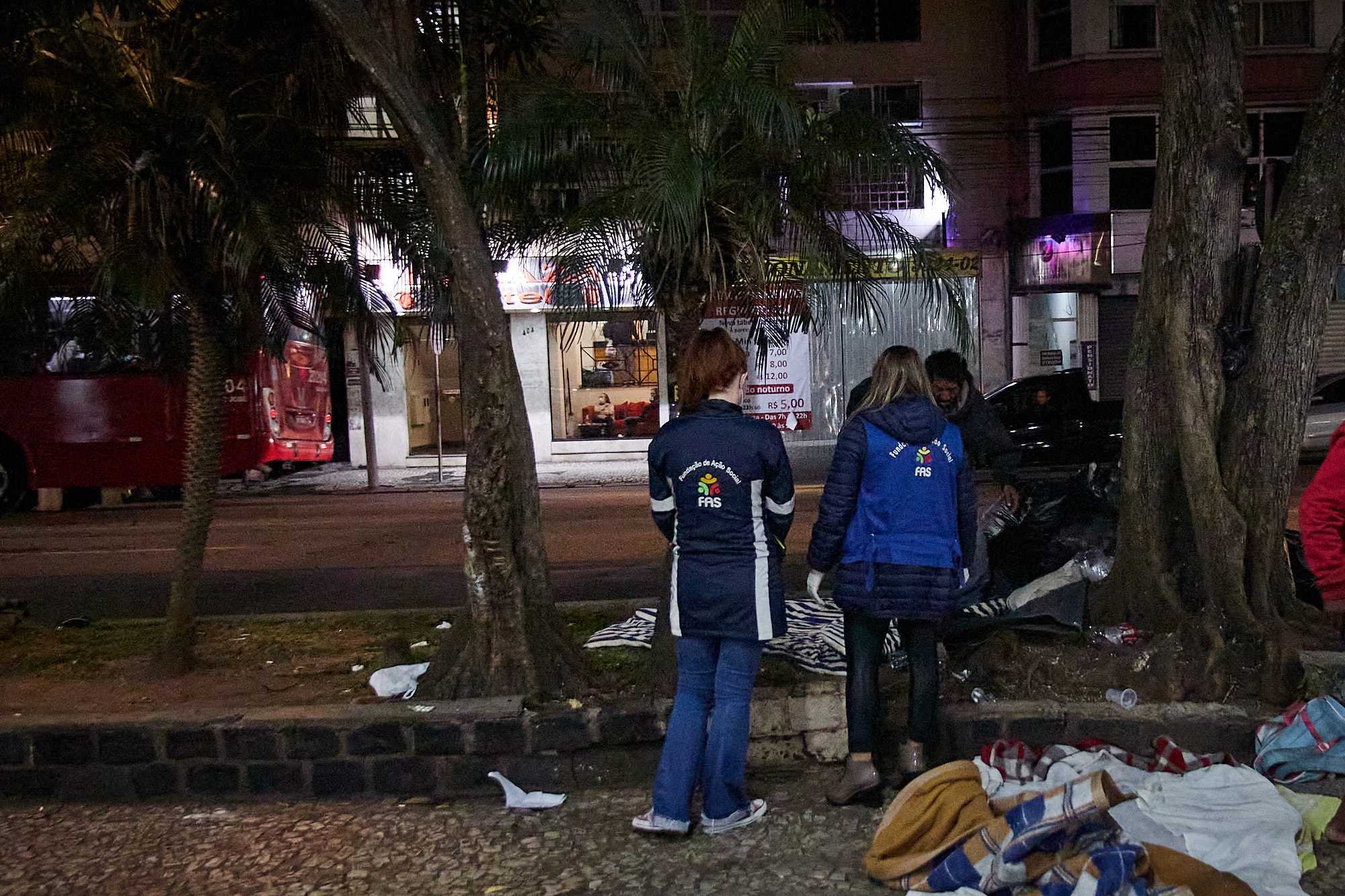 Prefeitura abre unidade emergencial e acolhe 1.194 pessoas na noite mais fria do ano