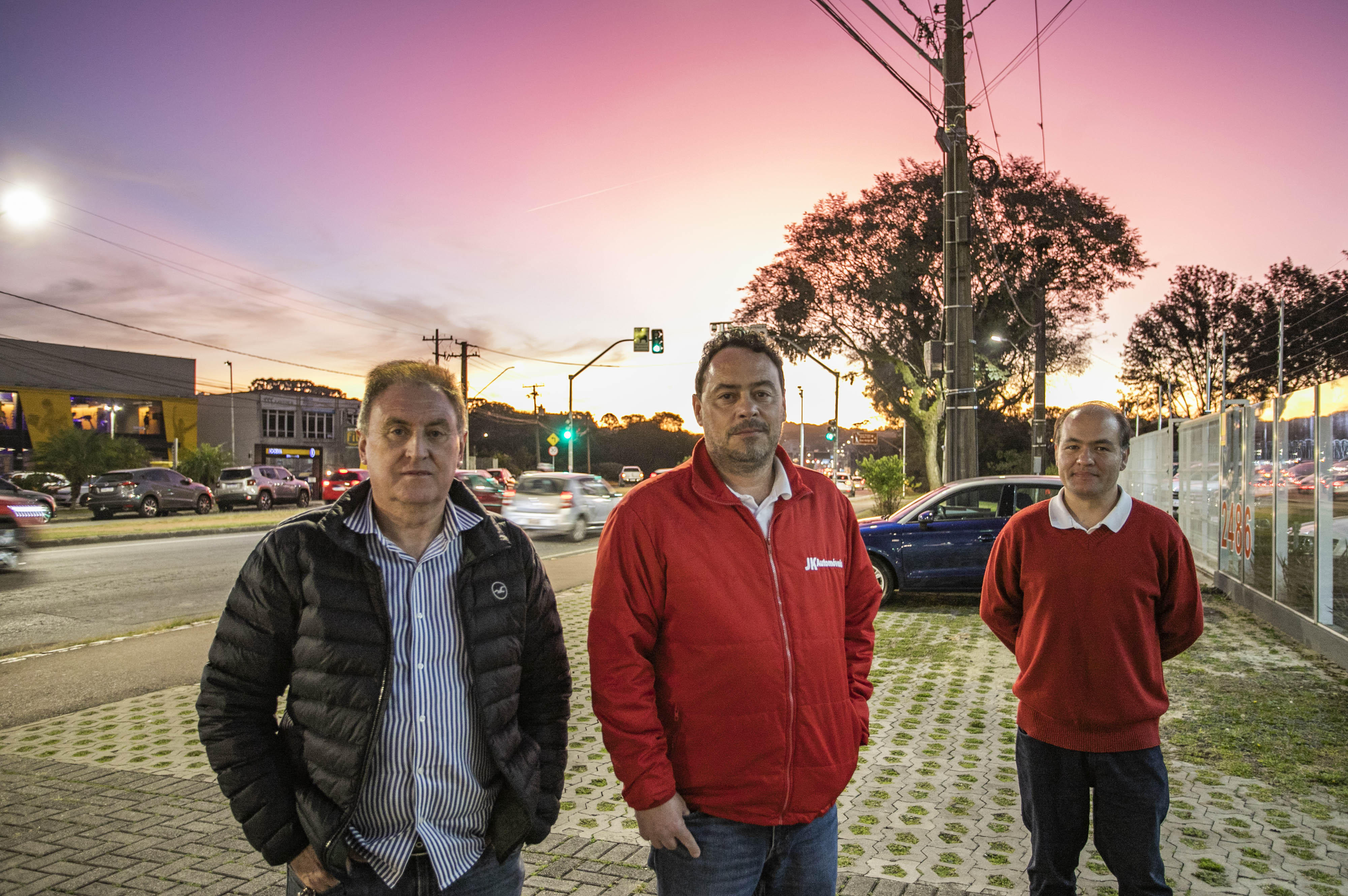 Trecho urbano da BR-277 ganha nova iluminação em tecnologia LED -  Prefeitura de Curitiba