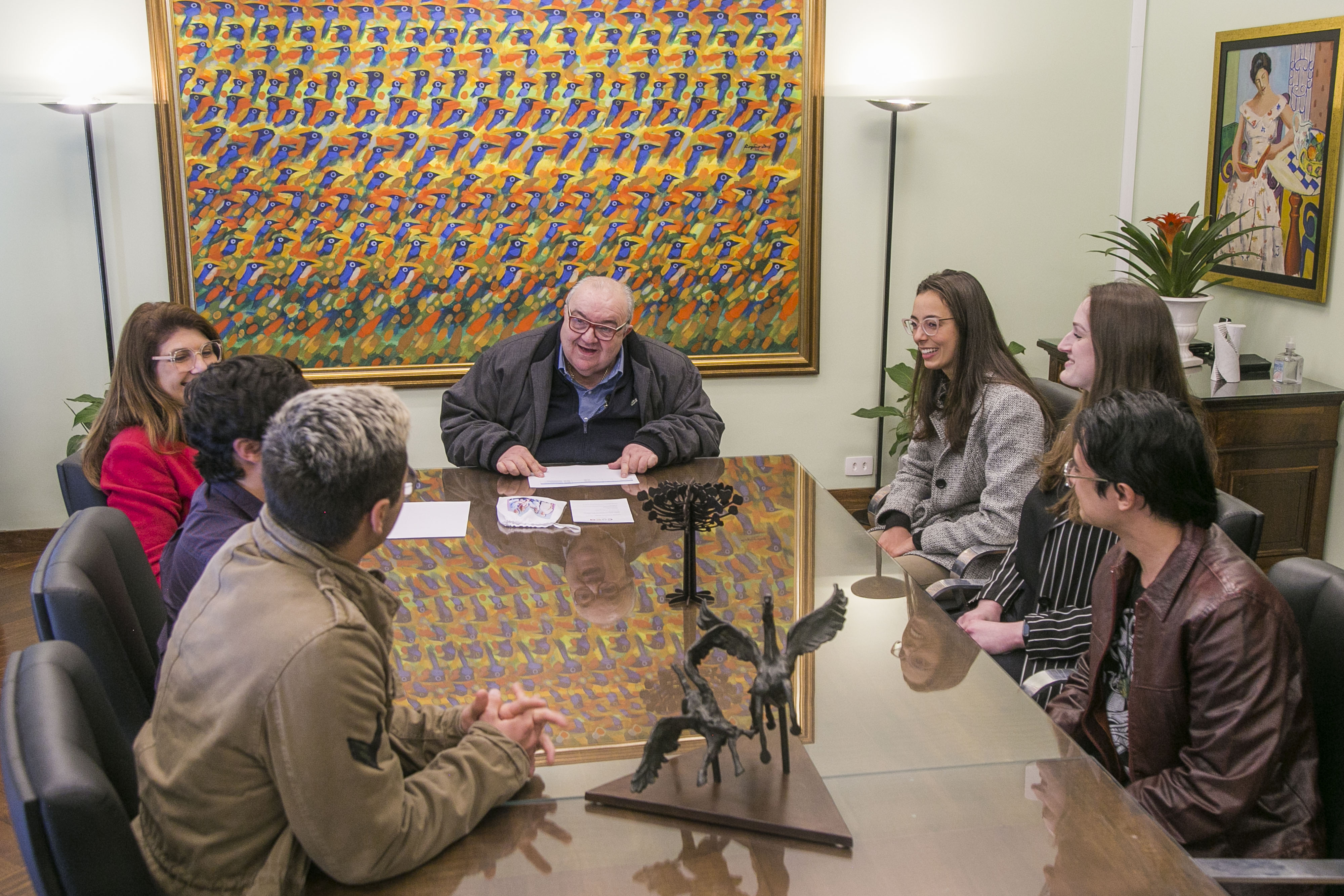 Estudantes apresentam jogos de estimulação cognitiva para pacientes com  Alzheimer - Prefeitura de Curitiba