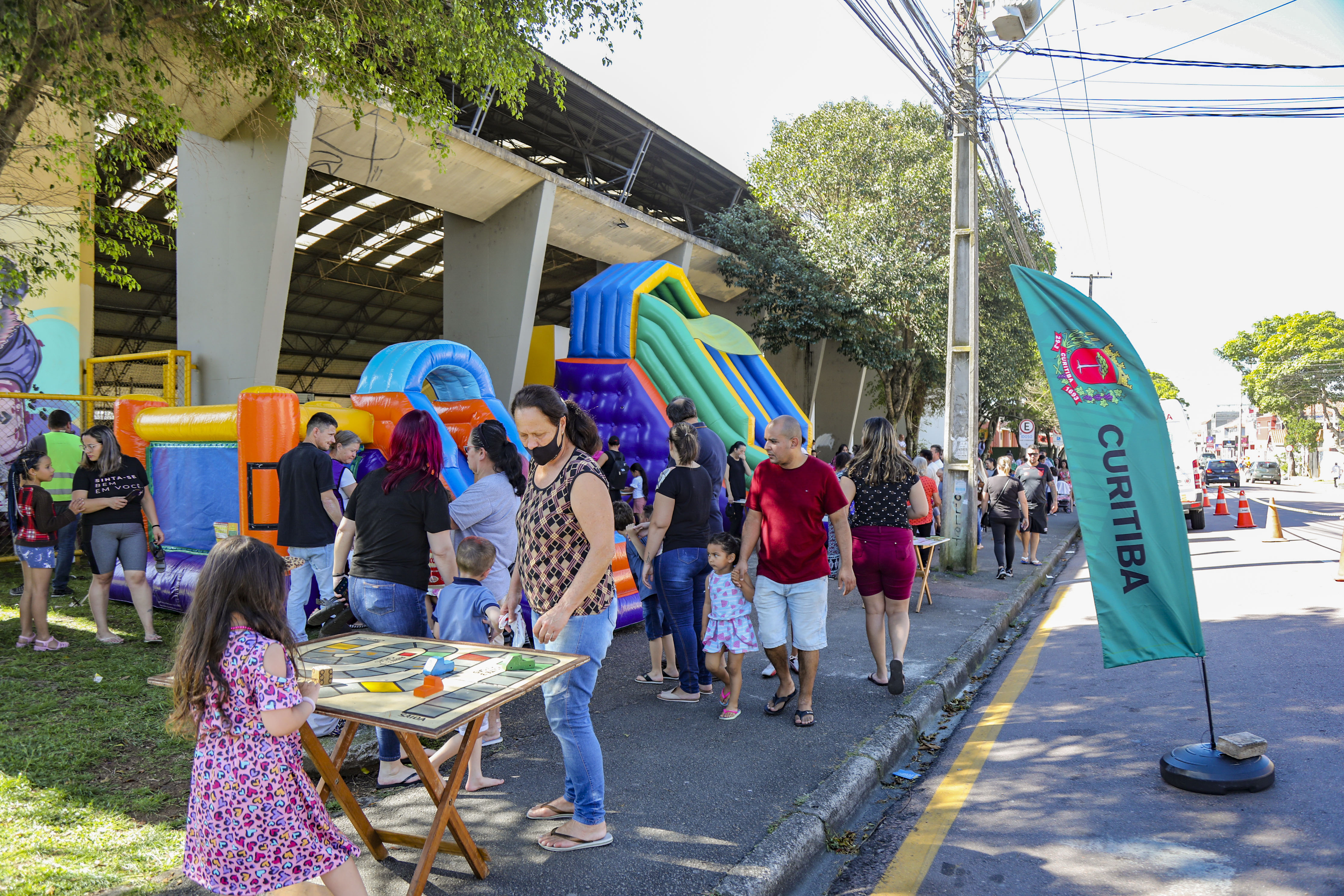 Crianças participam de Jogos da Amizade - Prefeitura de Curitiba