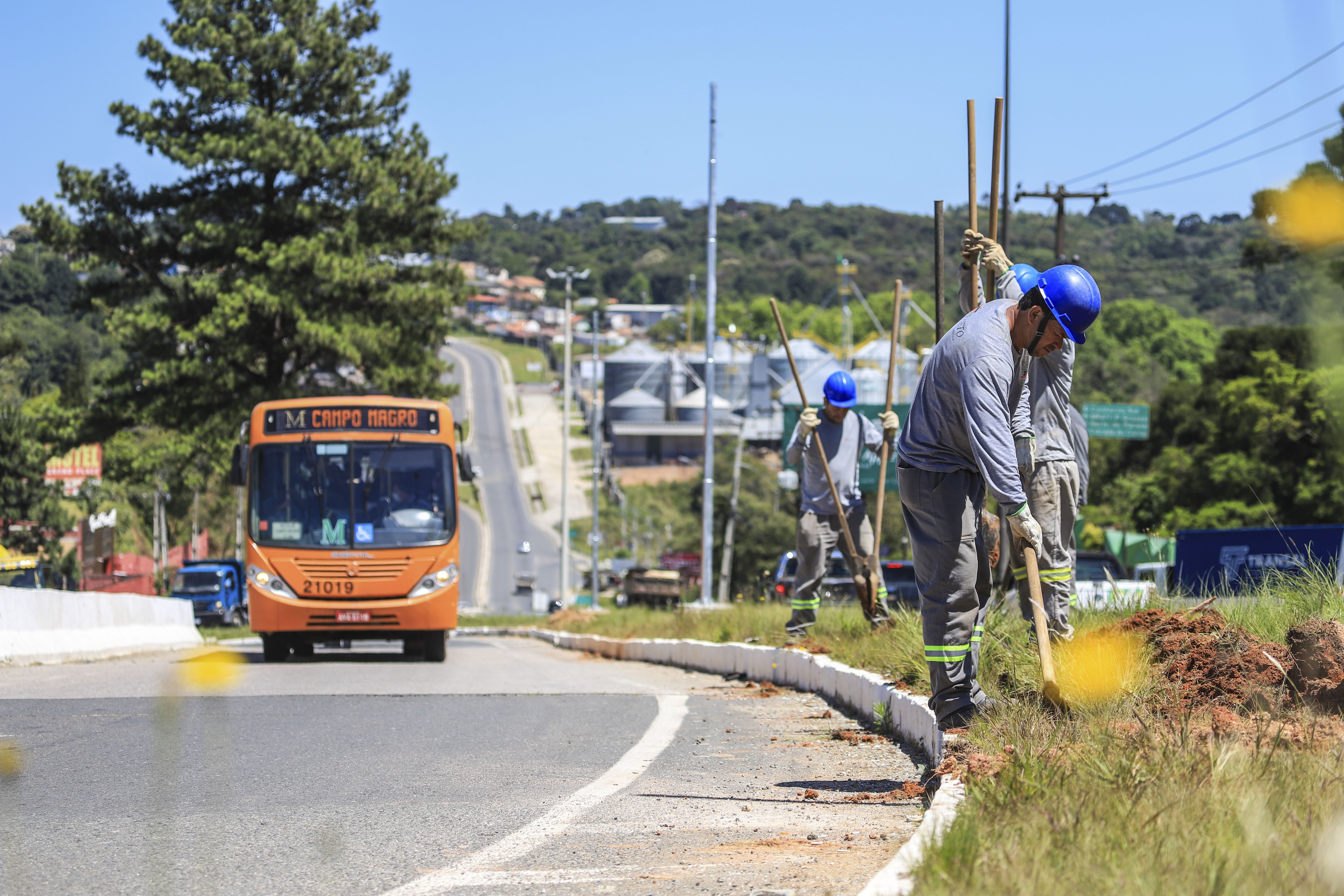 Trecho urbano da BR-277 ganha nova iluminação em tecnologia LED -  Prefeitura de Curitiba