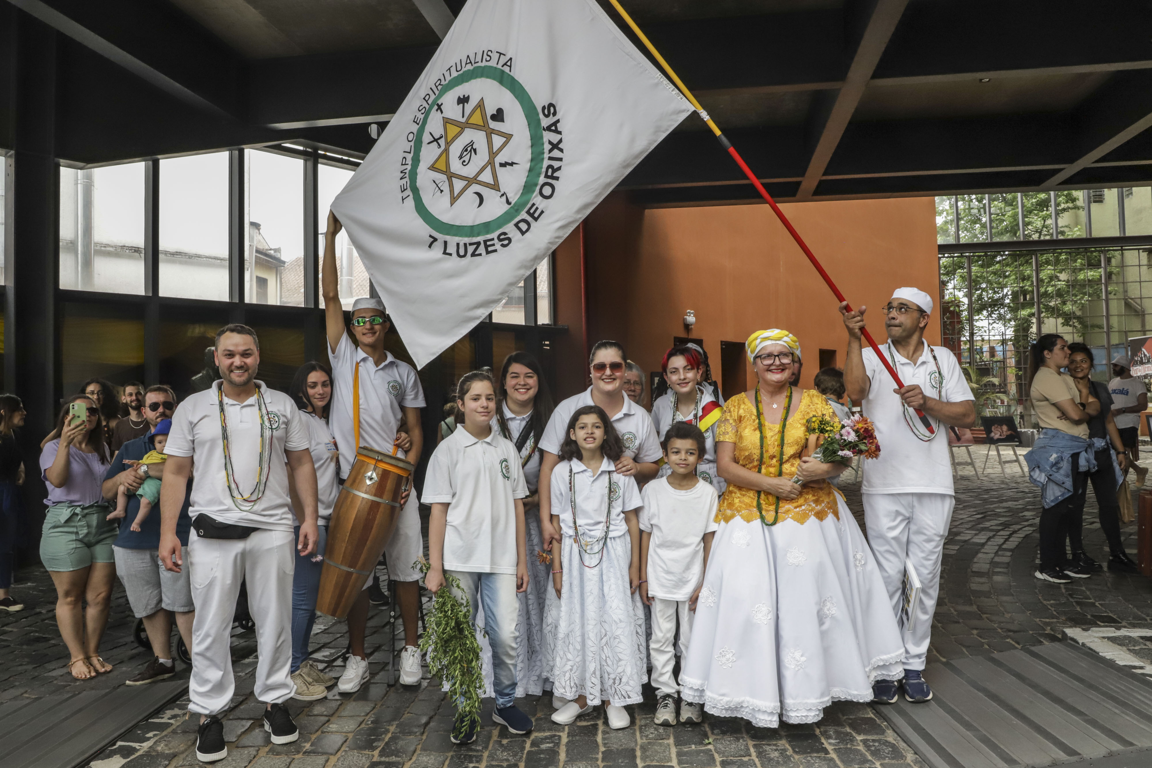 Prefeitura de Curitiba comemorando o dia da consciência negra. 👀 : r/brasil