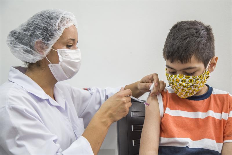 Curitiba convoca o primeiro grupo de crianças sem comorbidades para a vacinação. Curitiba, 18/01/2022. Foto: Pedro Ribas/SMCS