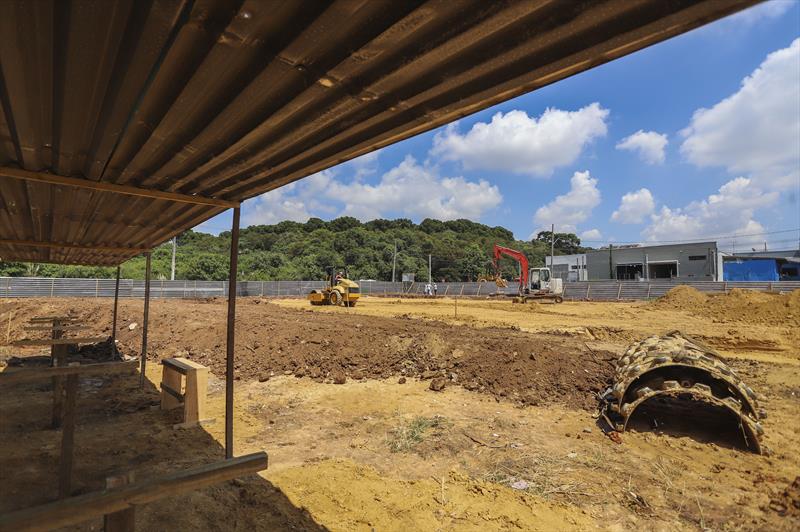 Obras de construção do CMEI Dom Barusso no bairro Ganchinho - Curitiba, 23/02/2022 - Foto: Daniel Castellano / SMCS